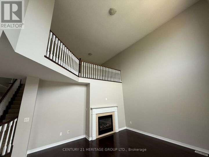 Property Photo:  320 Shipway Avenue  ON L1B 0C1 