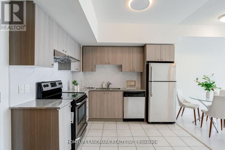 Property Photo:  8323 Kennedy Road 921  ON L3R 5W7 