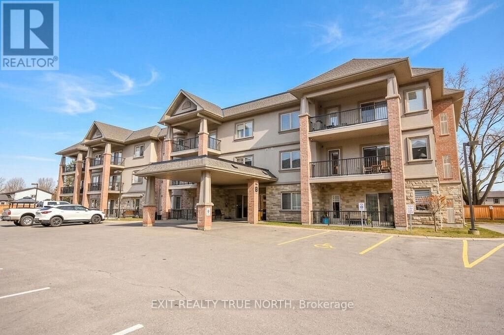 Property Photo:  19B Yonge Street North 204  ON L0L 1P0 