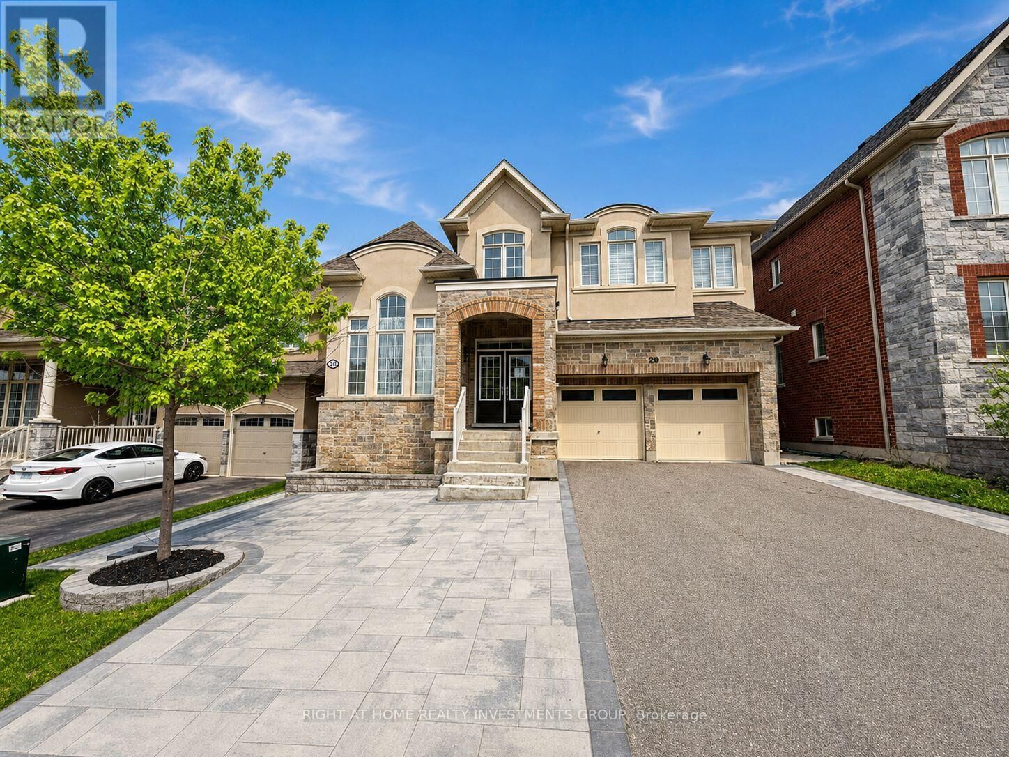 Property Photo:  30 Blazing Star Street B  ON L0G 1R0 