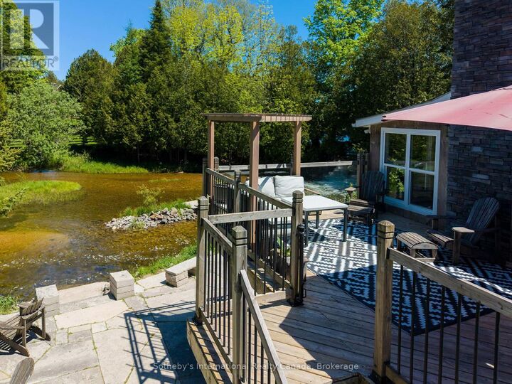 Property Photo:  640514 Hamilton Road  ON N0H 1R0 
