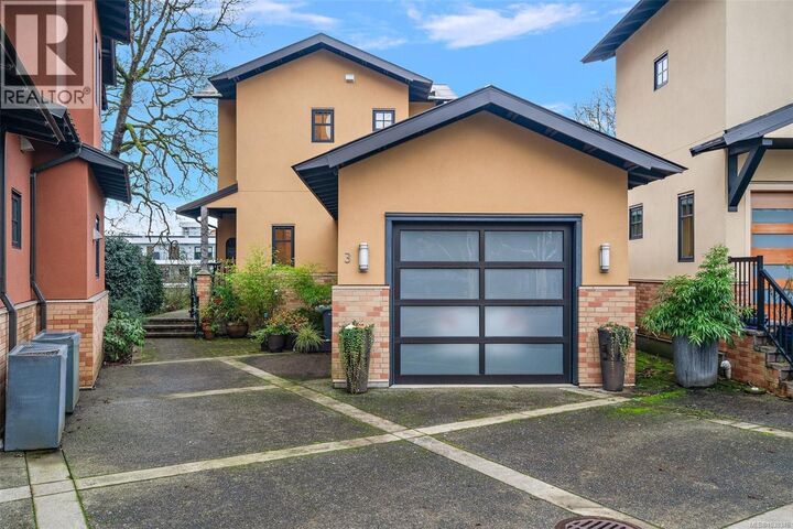 Property Photo: 849 Dunsmuir Road 3 BC V9A 5B8