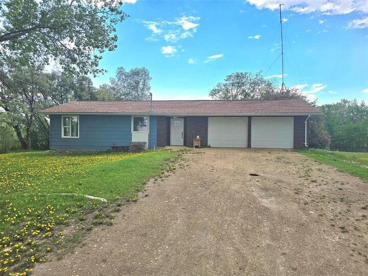 Property Photo: 20146 141N Road MB R0C 2R0