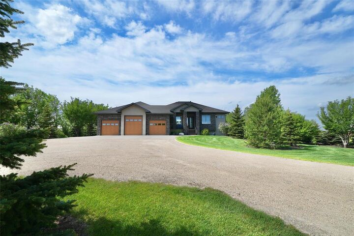 Photo de la propriété:  350 Nanton Road  MB R1A 2A8 