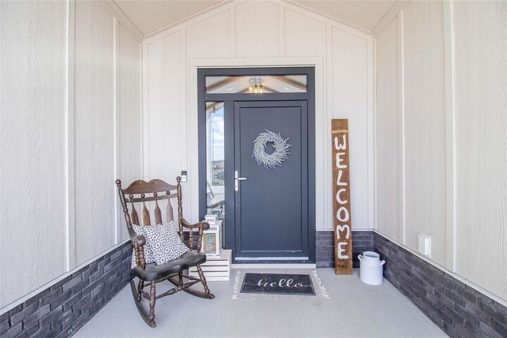 Property Photo:  5 Bentley Bay  MB R5G 2Y5 