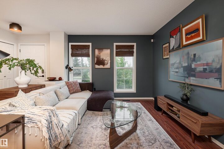 Property Photo:  5964 South Terwillegar Boulevard NW  AB T6R 0A6 