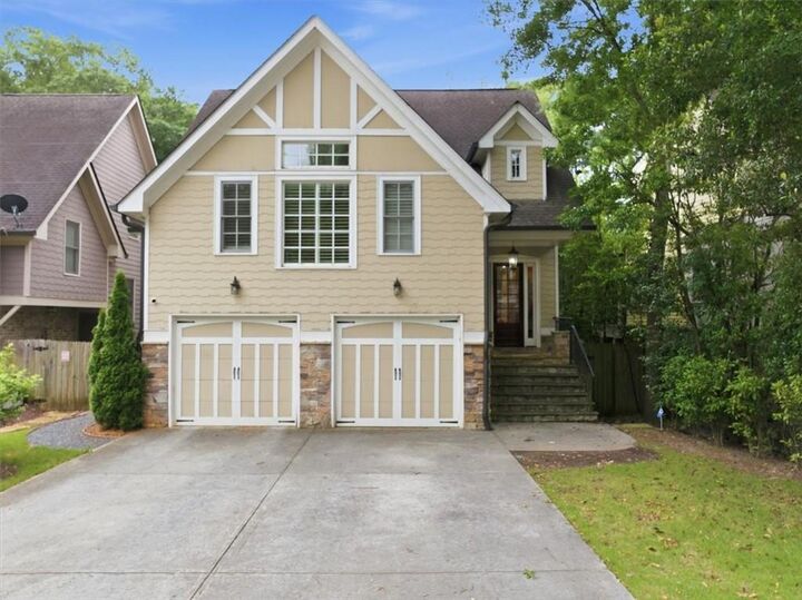 Property Photo: 1041 Pine Grove Avenue NE GA 30319