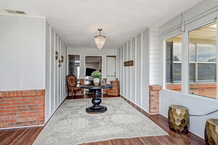 Property Photo: 7301 Marilyn Avenue NE NM 87109