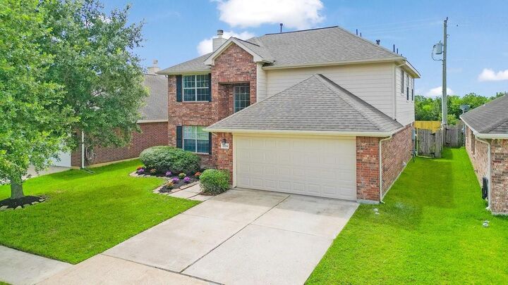 Property Photo:  10614 Halifax Brook Street  TX 77089 