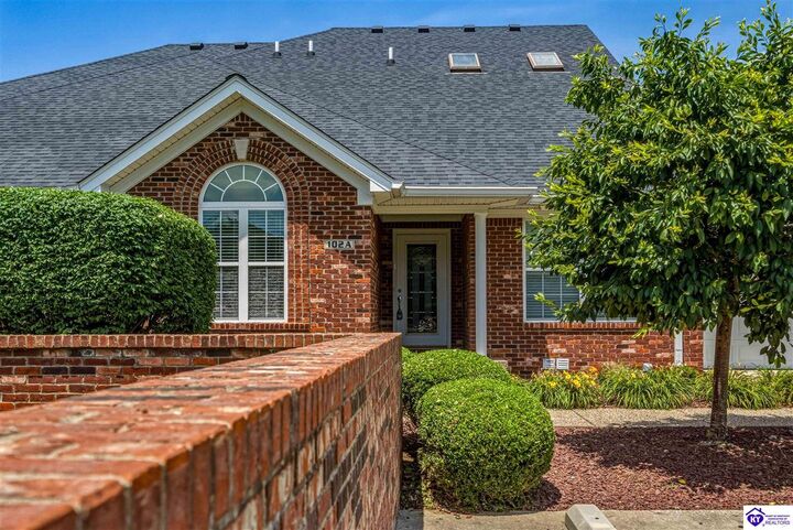 Property Photo:  102 A Legacy Court  KY 42701 