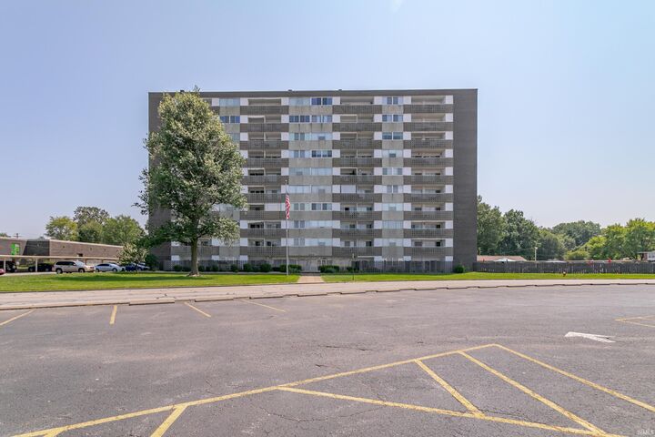 Property Photo: 1100 Erie Avenue 411 IN 47715