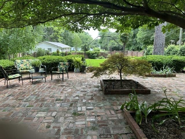 Property Photo: 810 Stewart Avenue GA 30669