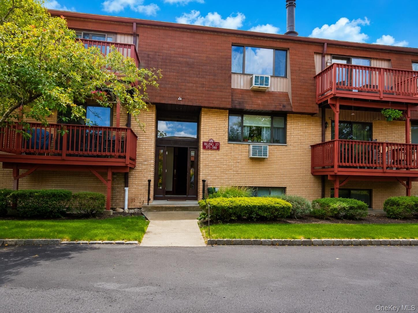 Property Photo:  379 Richard Court  NY 10970 