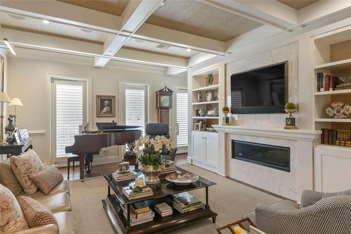 Property Photo: 413 W Morse Boulevard FL 32789