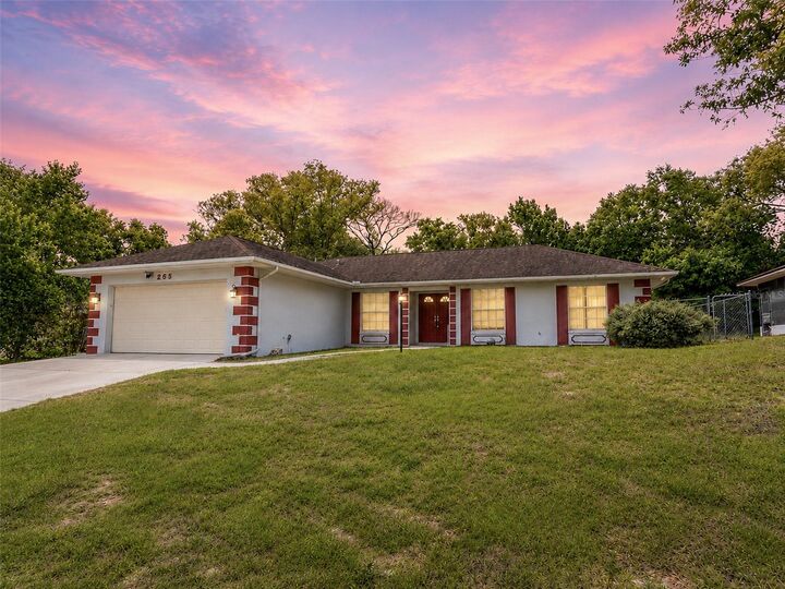 Property Photo: 265 Clearfield Avenue FL 34606