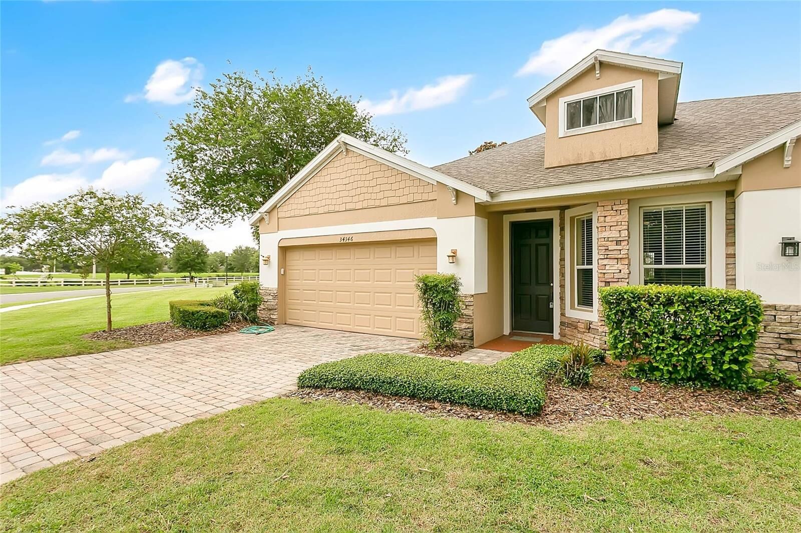 Property Photo: 34346 Tuscany Avenue FL 32776