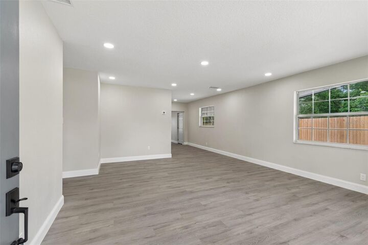 Property Photo: 6532 S West Shore Circle FL 33616