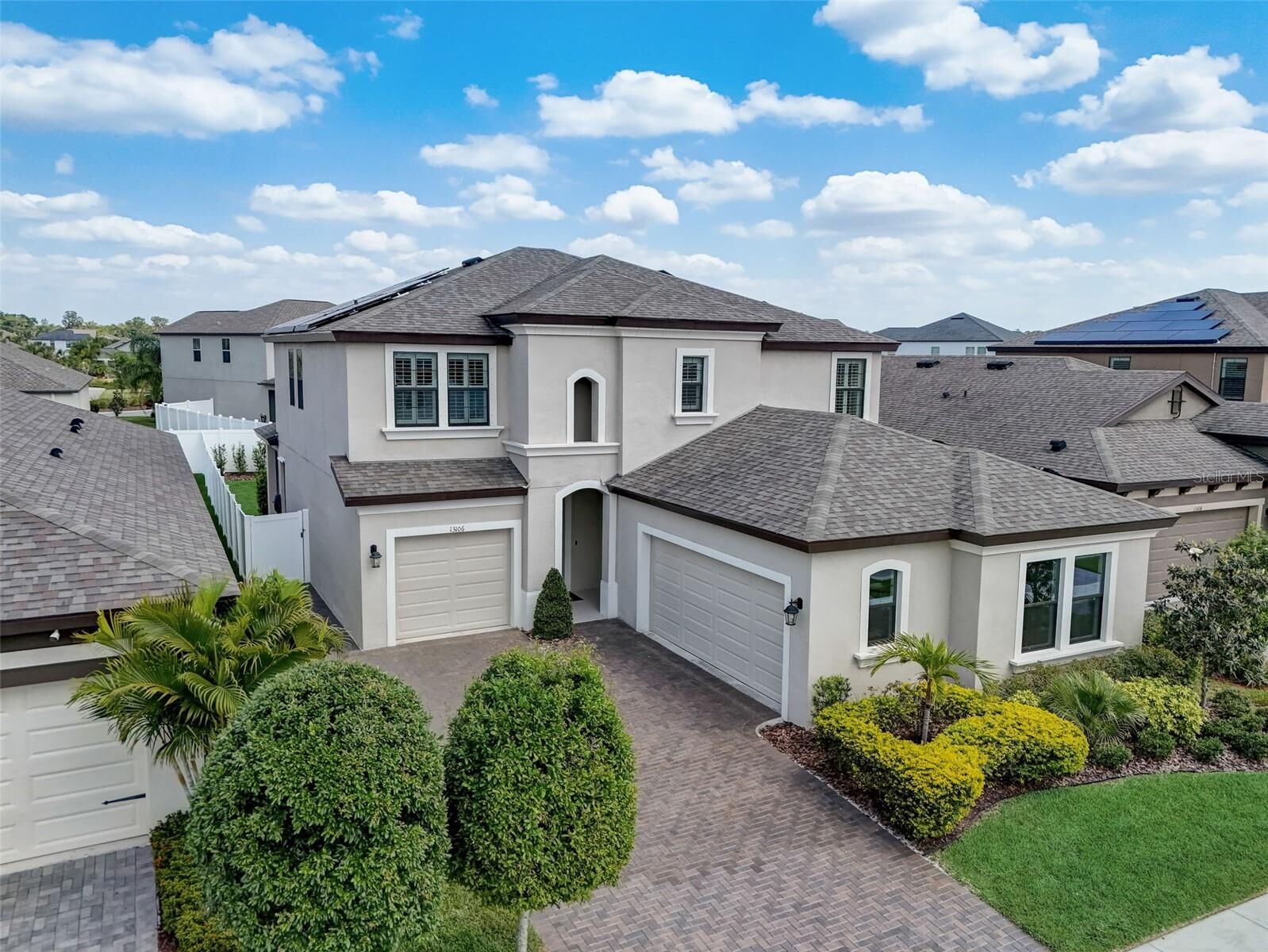 Property Photo:  13106 Foxtail Fern Drive  FL 33579 