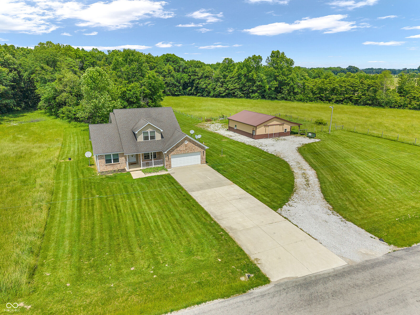 Property Photo:  8867 W County Road 75 S  IN 46135 