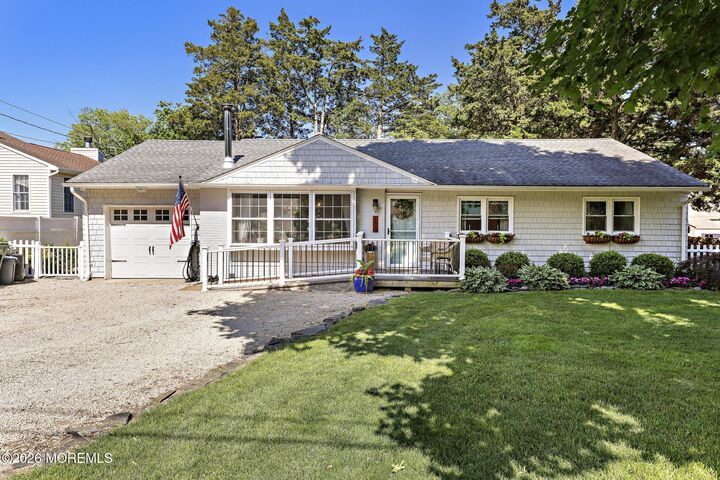 Property Photo:  603 Cedar Street  NJ 08087 