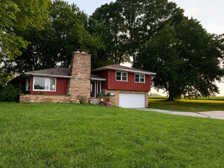 Property Photo: 3803 N Richmond Road IL 60051