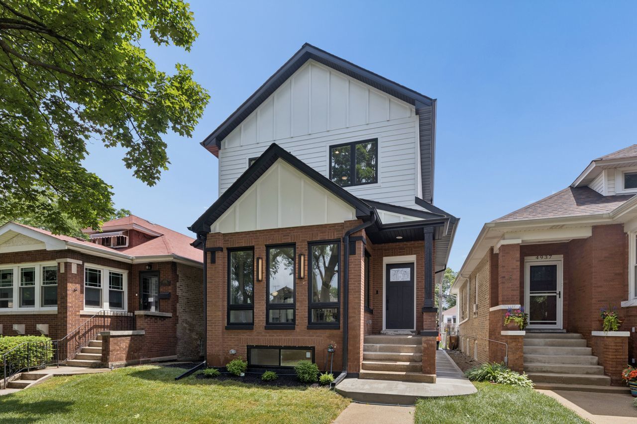 Property Photo:  4941 N Kildare Avenue  IL 60630 
