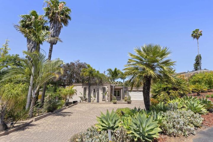 Property Photo:  1215 Vista Grande Road  CA 92019 