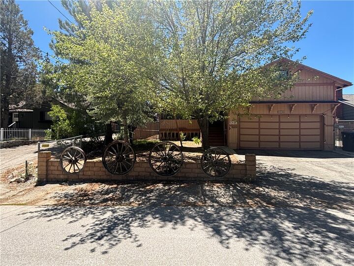 Property Photo:  329 Downey  CA 92314 