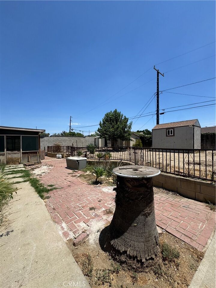 Property Photo: 9765 Sycamore CA 92335