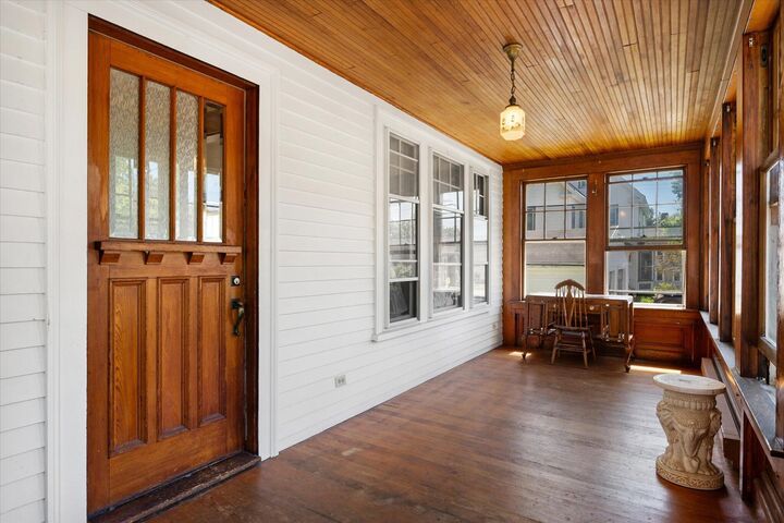 Property Photo:  6 Chamberlain Street  ME 04412 