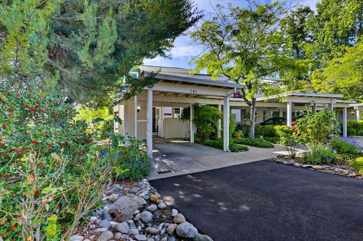 Property Photo: 141 Rockwood Drive CA 95945