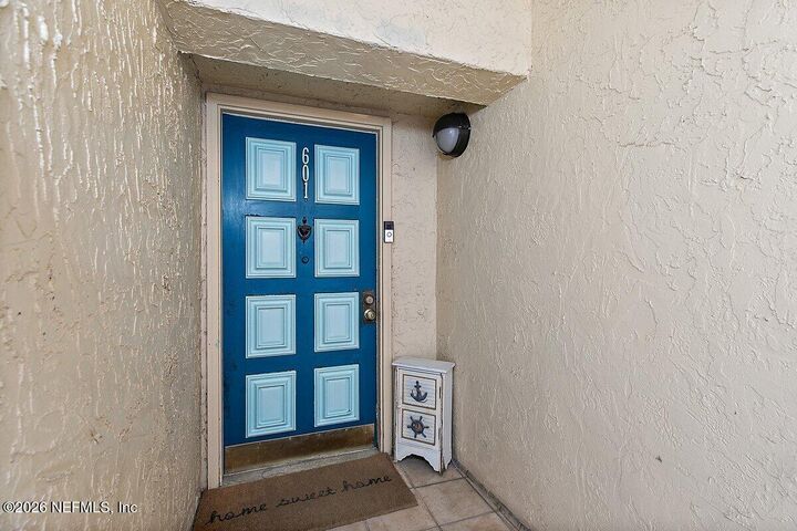 Property Photo:  707 1st Street 601  FL 32250 