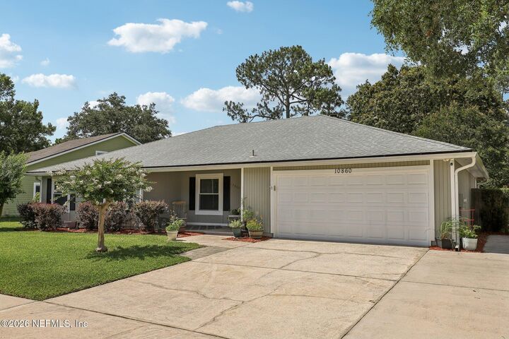 Property Photo:  10860 Losco Junction Drive  FL 32257 
