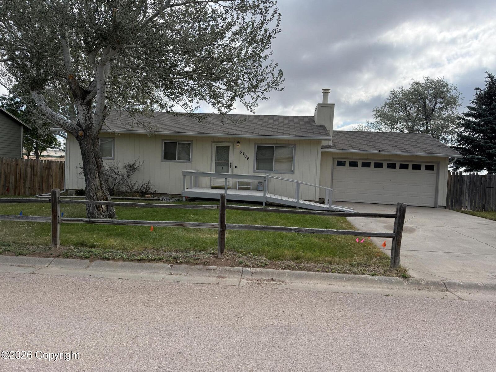 Property Photo:  6709 Robin Dr -  WY 82718 