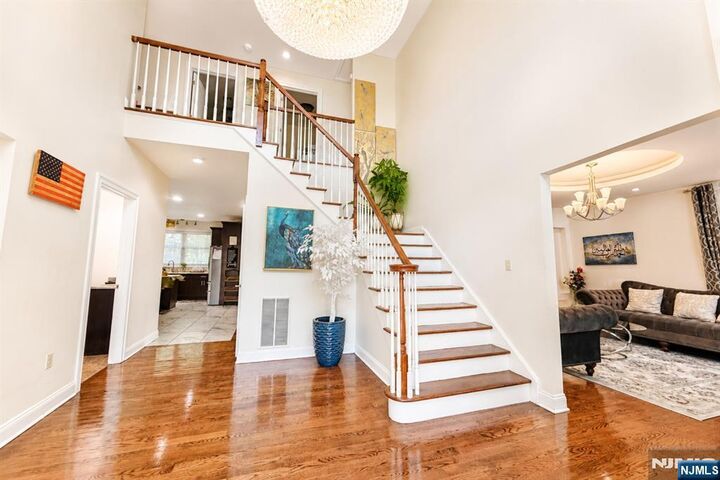 Property Photo:  18 Dehart Court  NJ 07470 