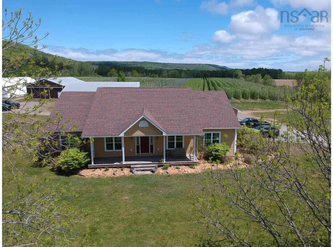 Property Photo:  1124 Steadman Road  NS B0P 1J0 