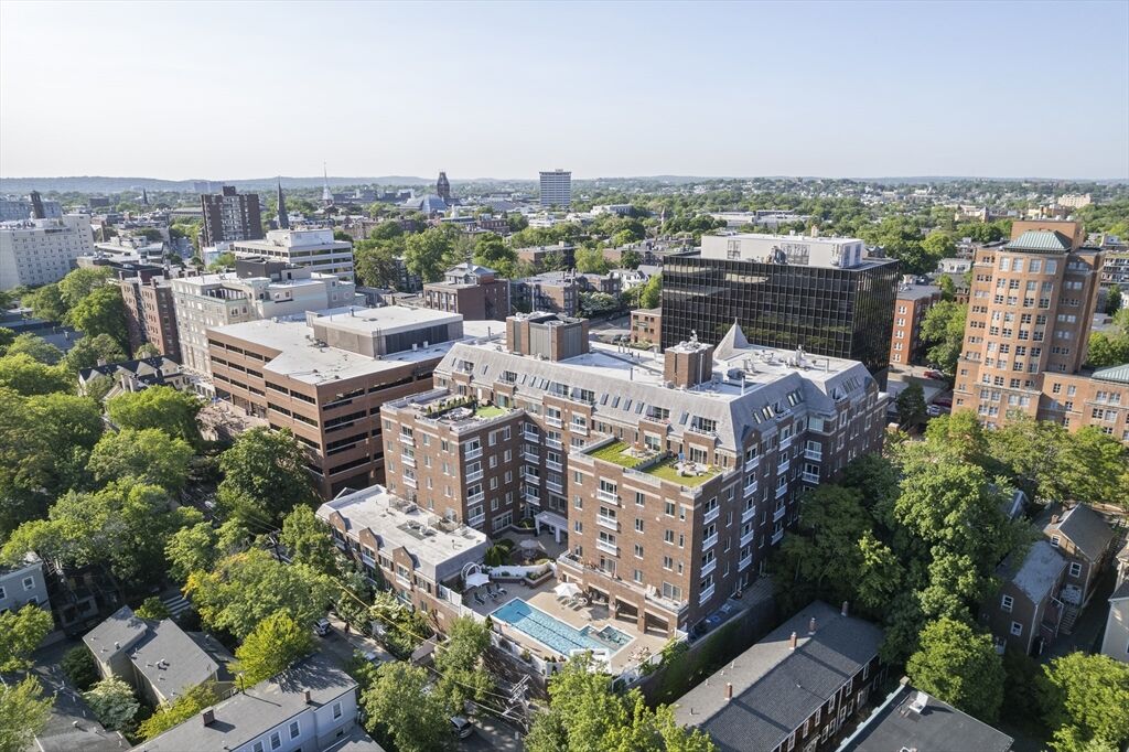 Property Photo:  950 Massachusetts Ave 505  MA 02139 