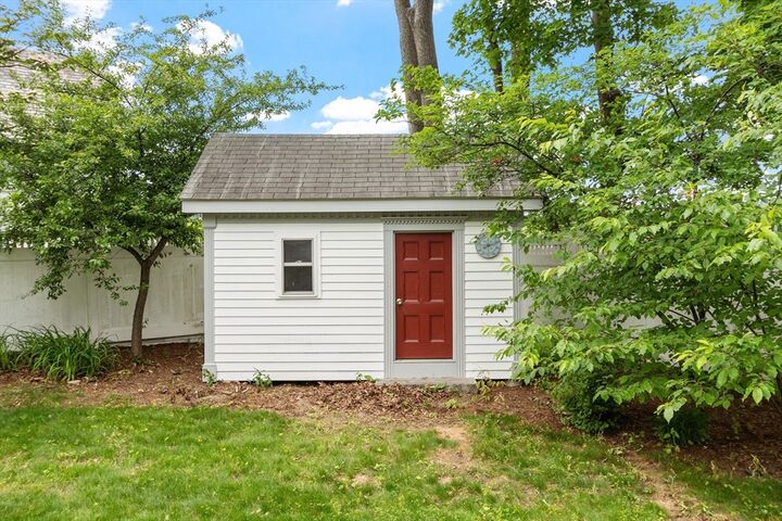 Property Photo: 24 Oak Ave MA 01453