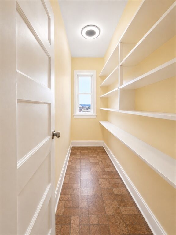 Property Photo:  149 Essex Street 2L  MA 01040 