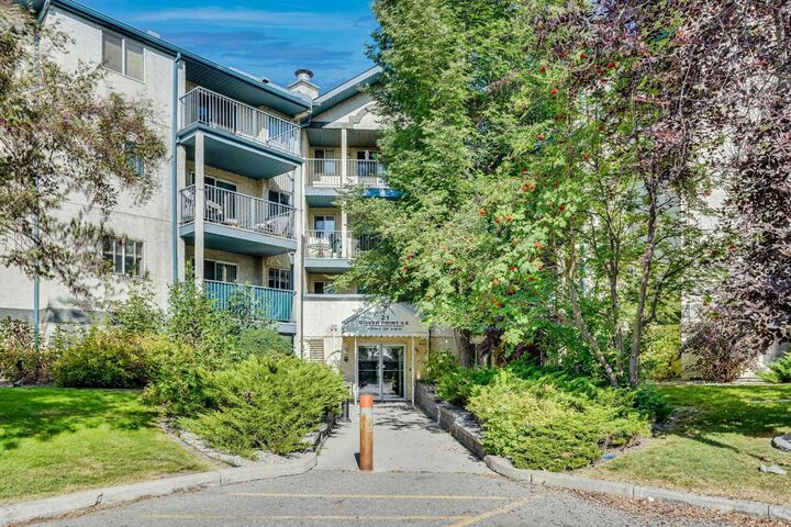 21 Dover Point SE 203 — photo 1