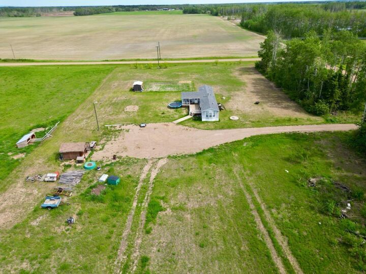Property Photo: 14304 Twp Rd 1072 AB T0H 2H0