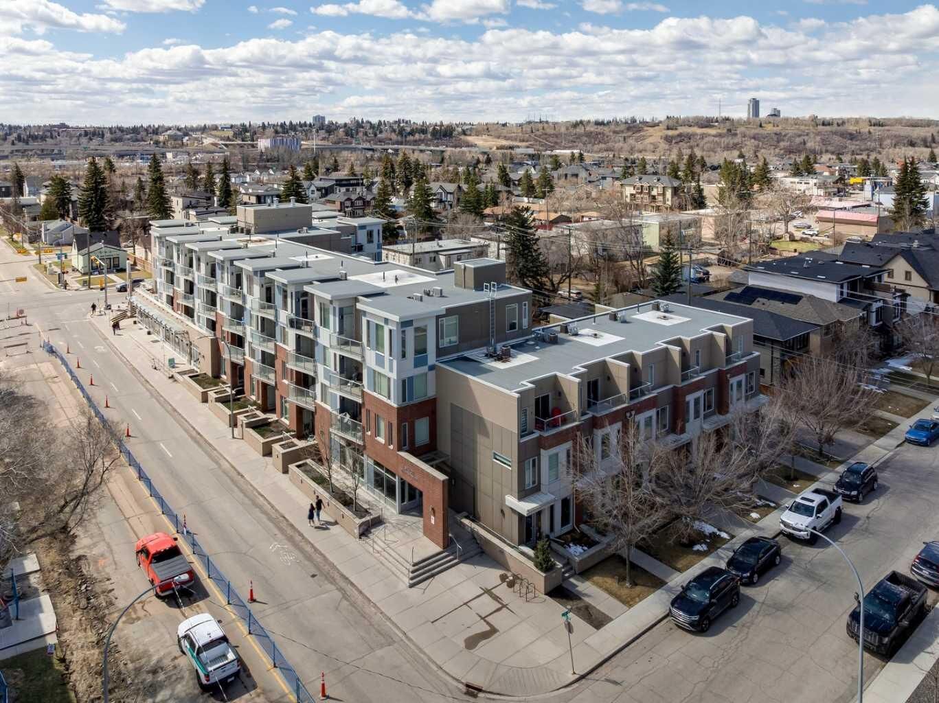 Property Photo:  119 19 Street NW 209  AB T2N 2S7 