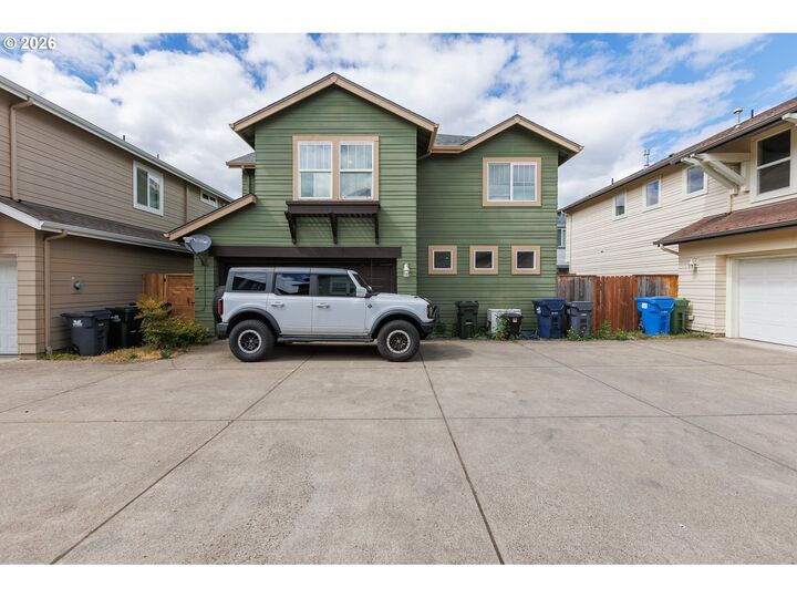Property Photo:  1653 Riley Ln  OR 97402 