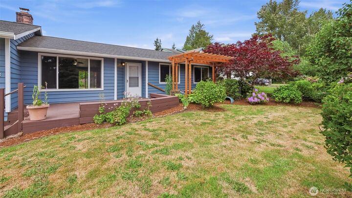 Property Photo:  20122  32nd Avenue W  WA 98036 