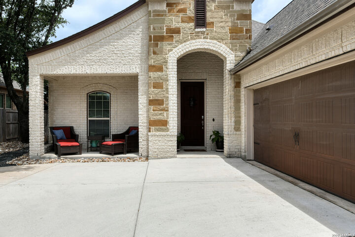 Property Photo: 6243 Cecilyann TX 78253