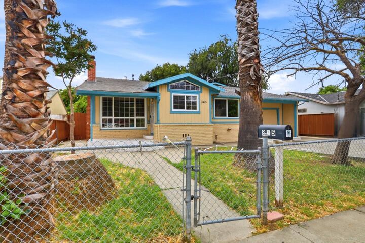 Property Photo: 345 Cureton Place CA 95127