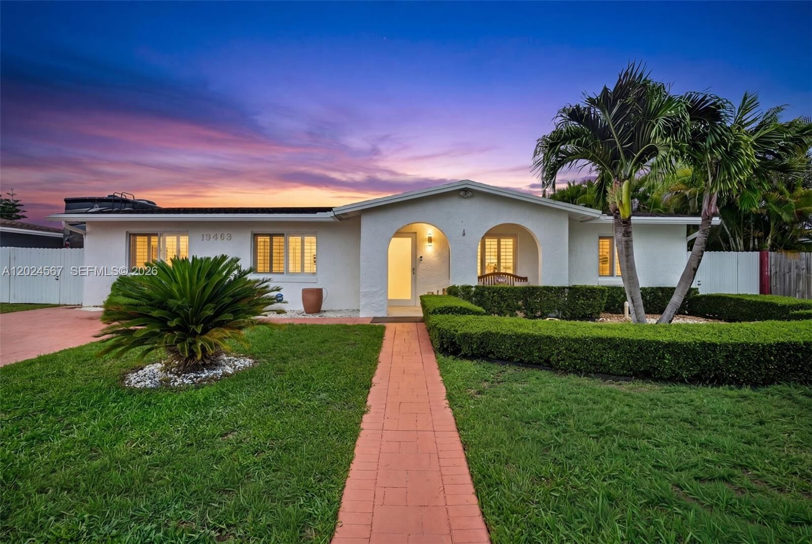 Property Photo: 13463 SW 66th Ter FL 33183