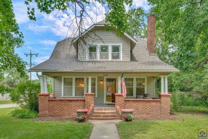 Property Photo:  3324 SW Front St  KS 66606 