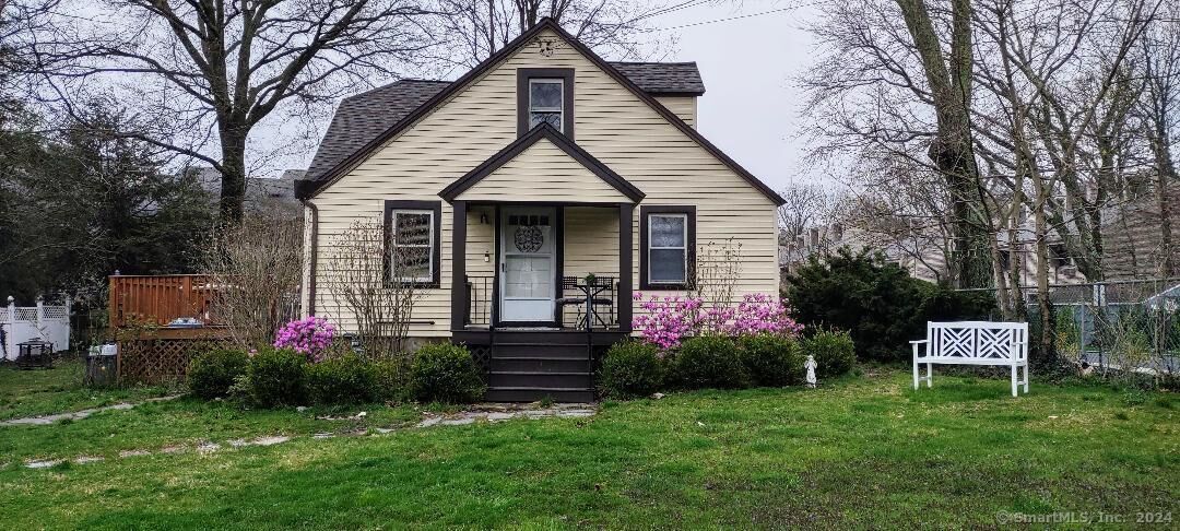 Property Photo: 164 Belltown Road CT 06905