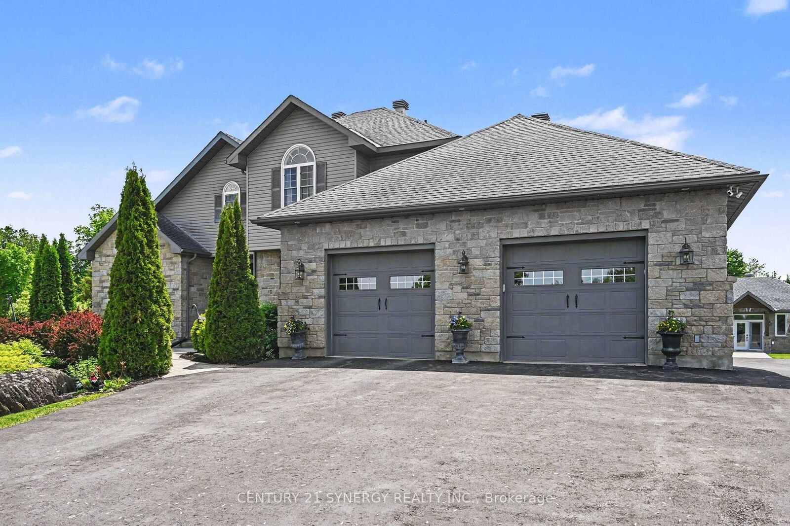 Property Photo: 30 Basswood Crescent ON K7A 0C8